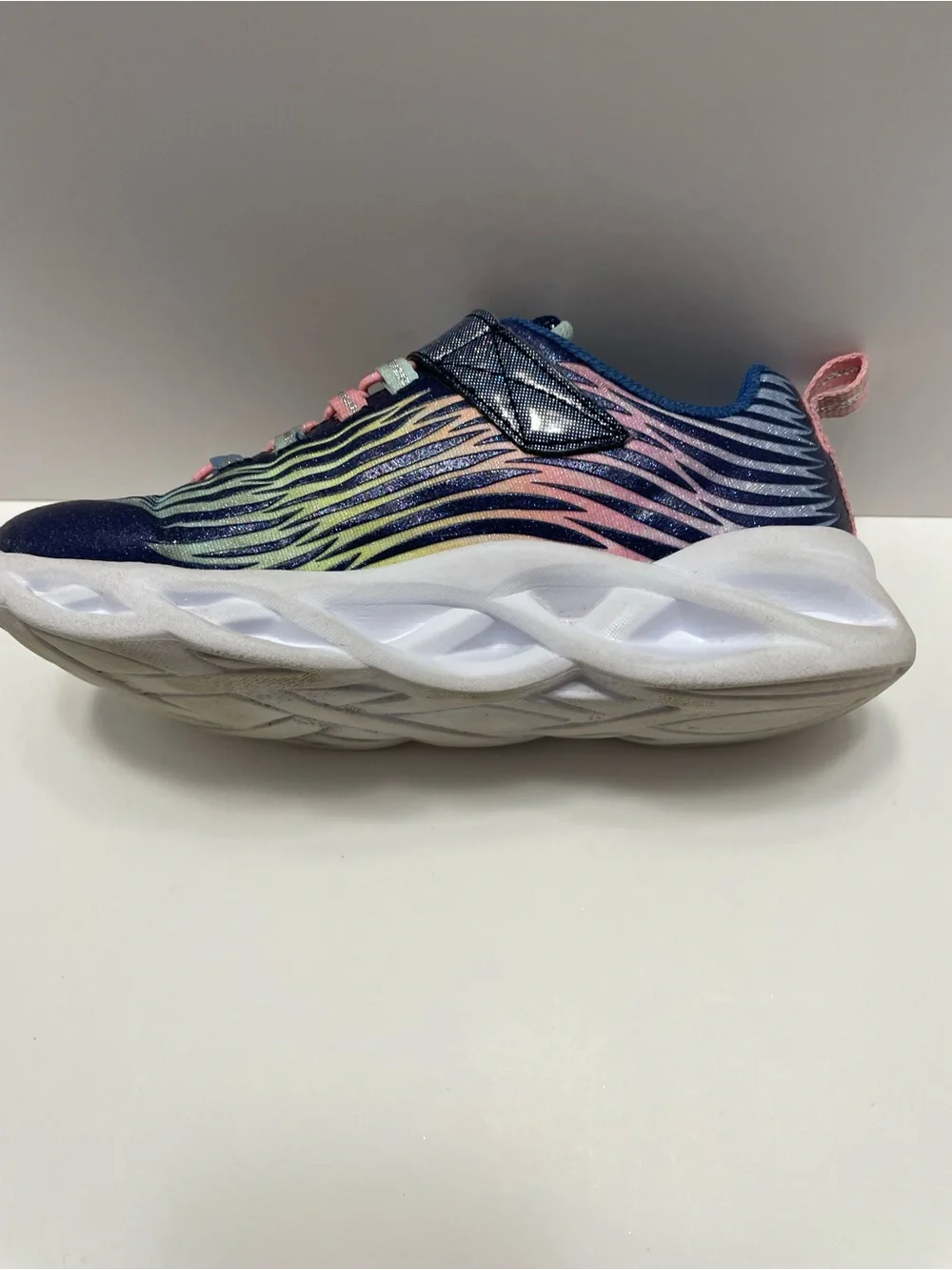Skechers Kids Light-Up Zebra Wave Sneakers - Navy/Blue/Pink